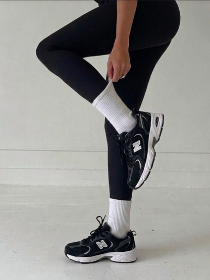 NEW BALANCE 530 - BLACK